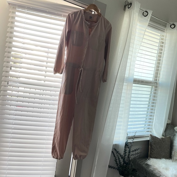 Blush Pink Cotton Pocketed Utility Jumpsuit S/P - Picture 2 of 9